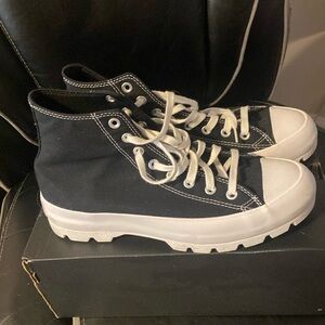 Chuck Taylor All Star Lugged Women’s 11